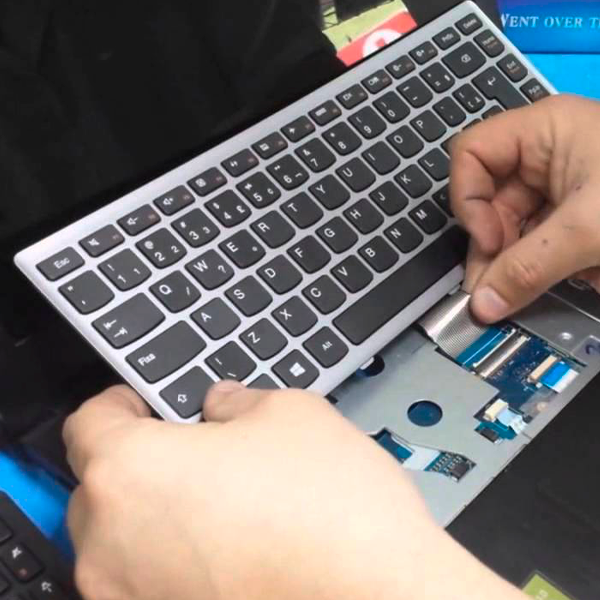 Troca teclado do notebook